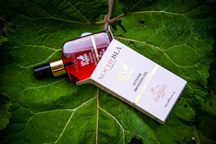 NOCHEBLA Intense Bronzing Oil – SPF+ 10 Kakao, Havuç Yağı Yoğun Bronzlaştırıcı (100 ml)